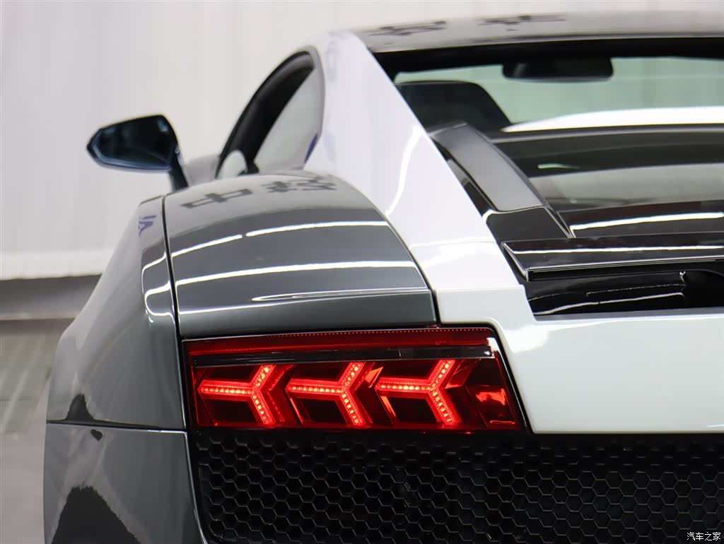 Gallardo LP560, 2014 24