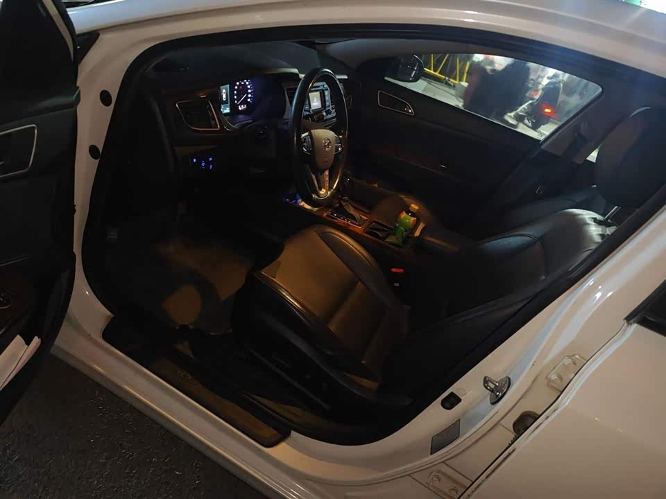 Hyundai Name picture