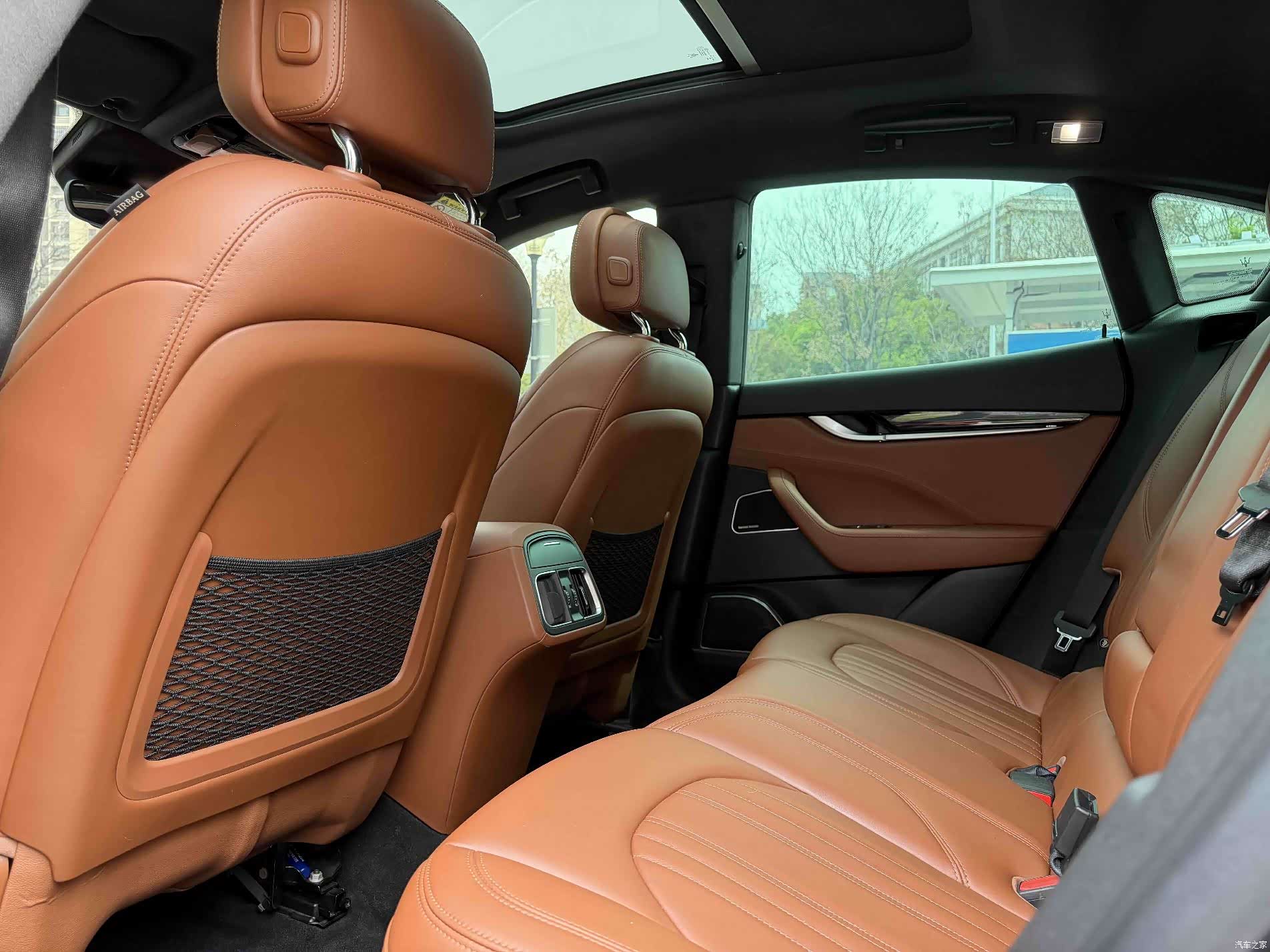 Maserati Levante, 2017 22