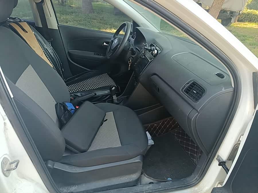Volkswagen Polo 2016, фото 25