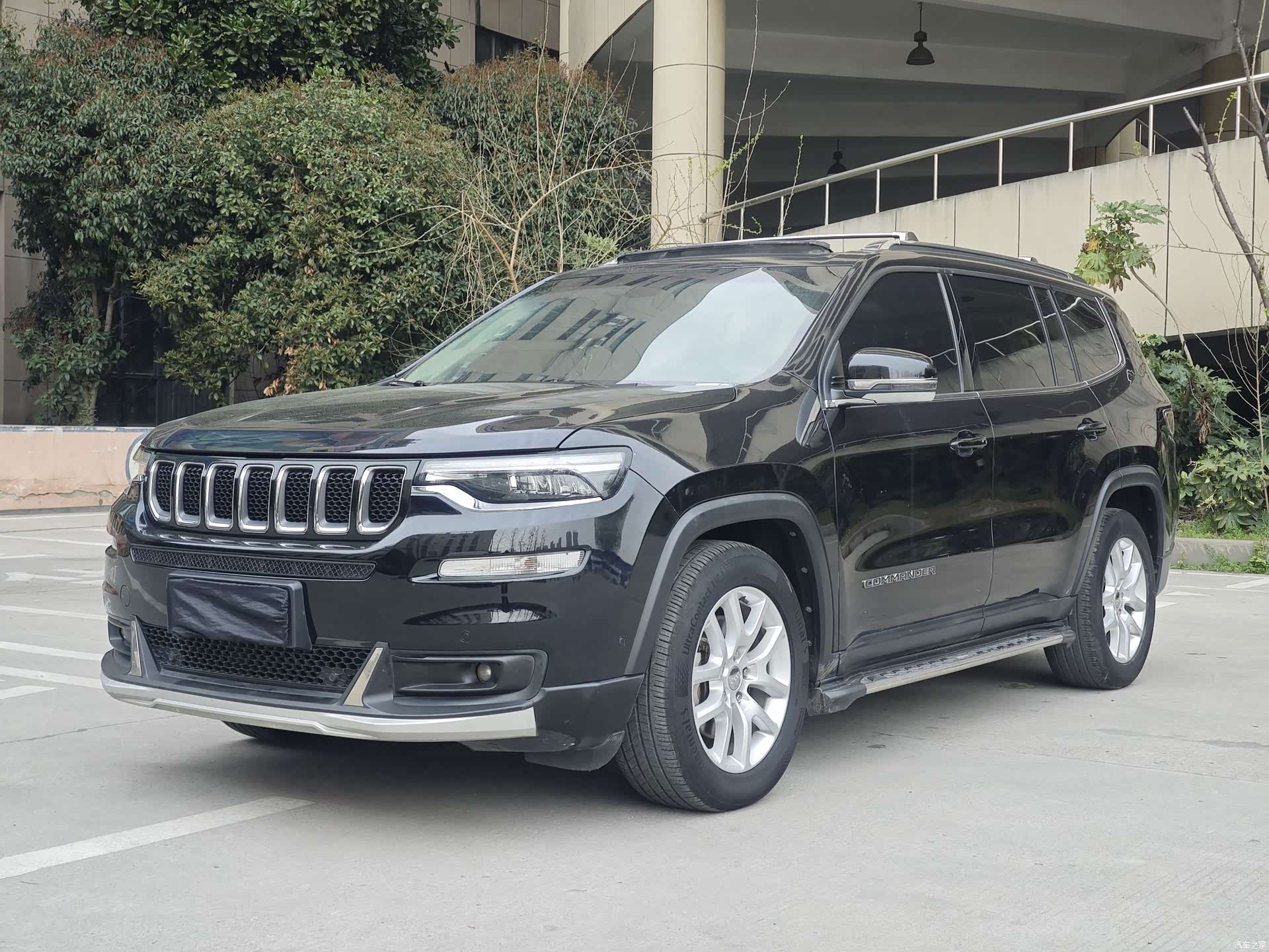 Jeep V, 2019 1