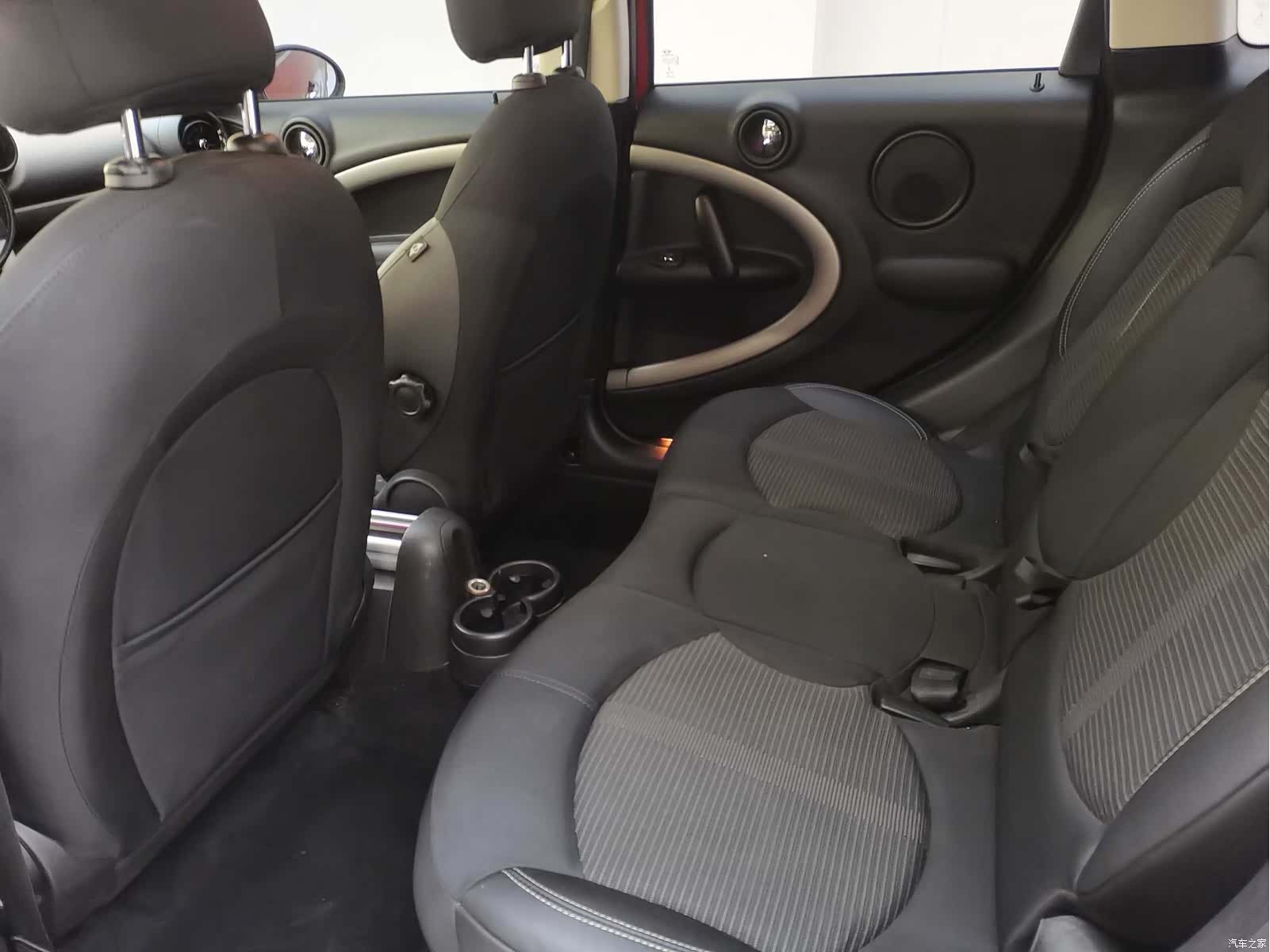 Mini Countryman, 2015 16
