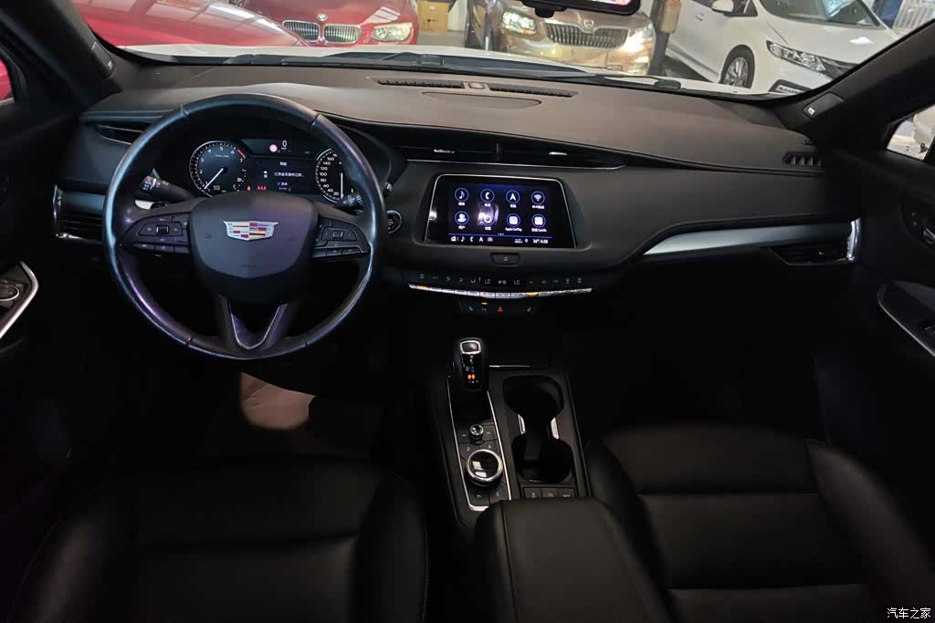 Cadillac XT4, 2019 12