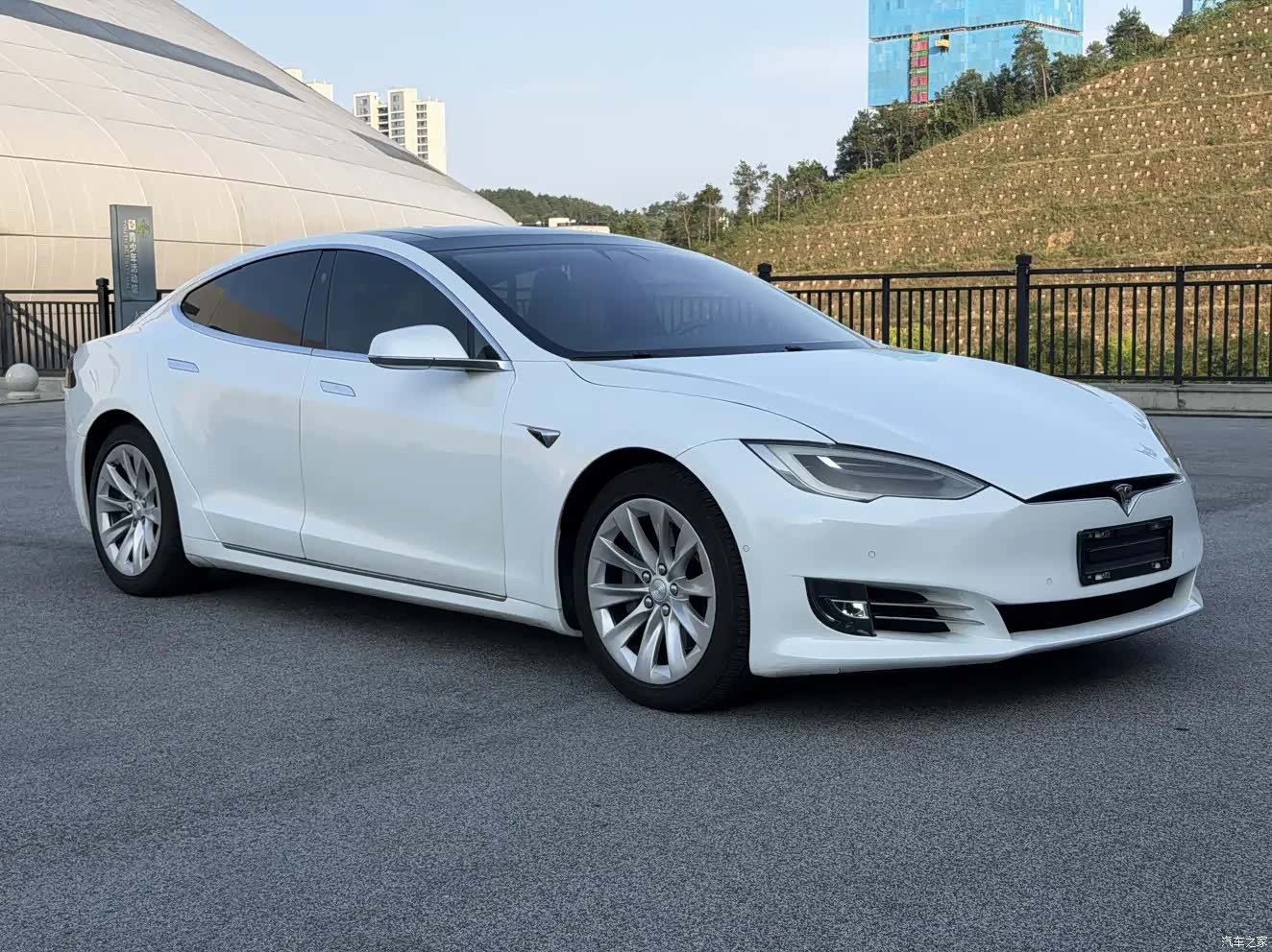 Tesla Model S, 2018 3