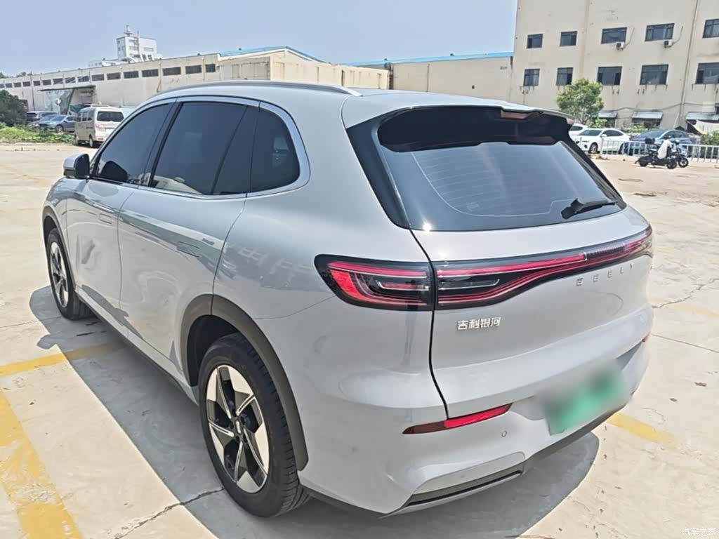 Geely Galaxy E5, 2025 все фото
