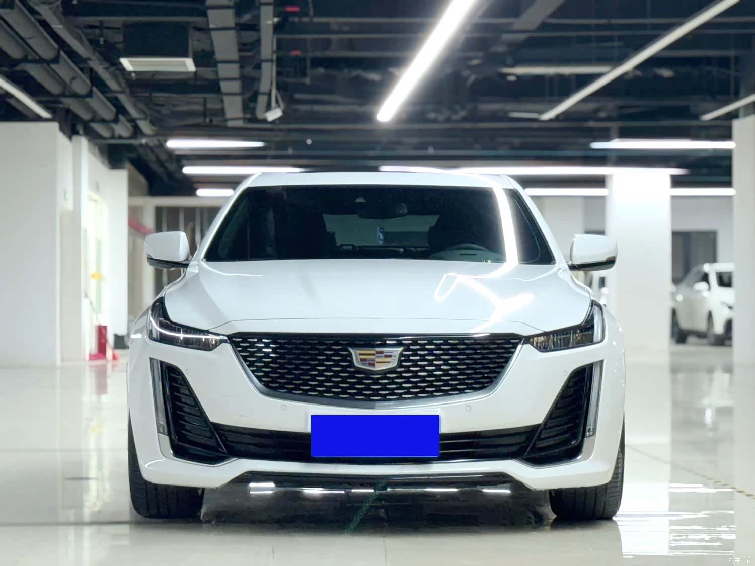 Cadillac CT5, 2022 2