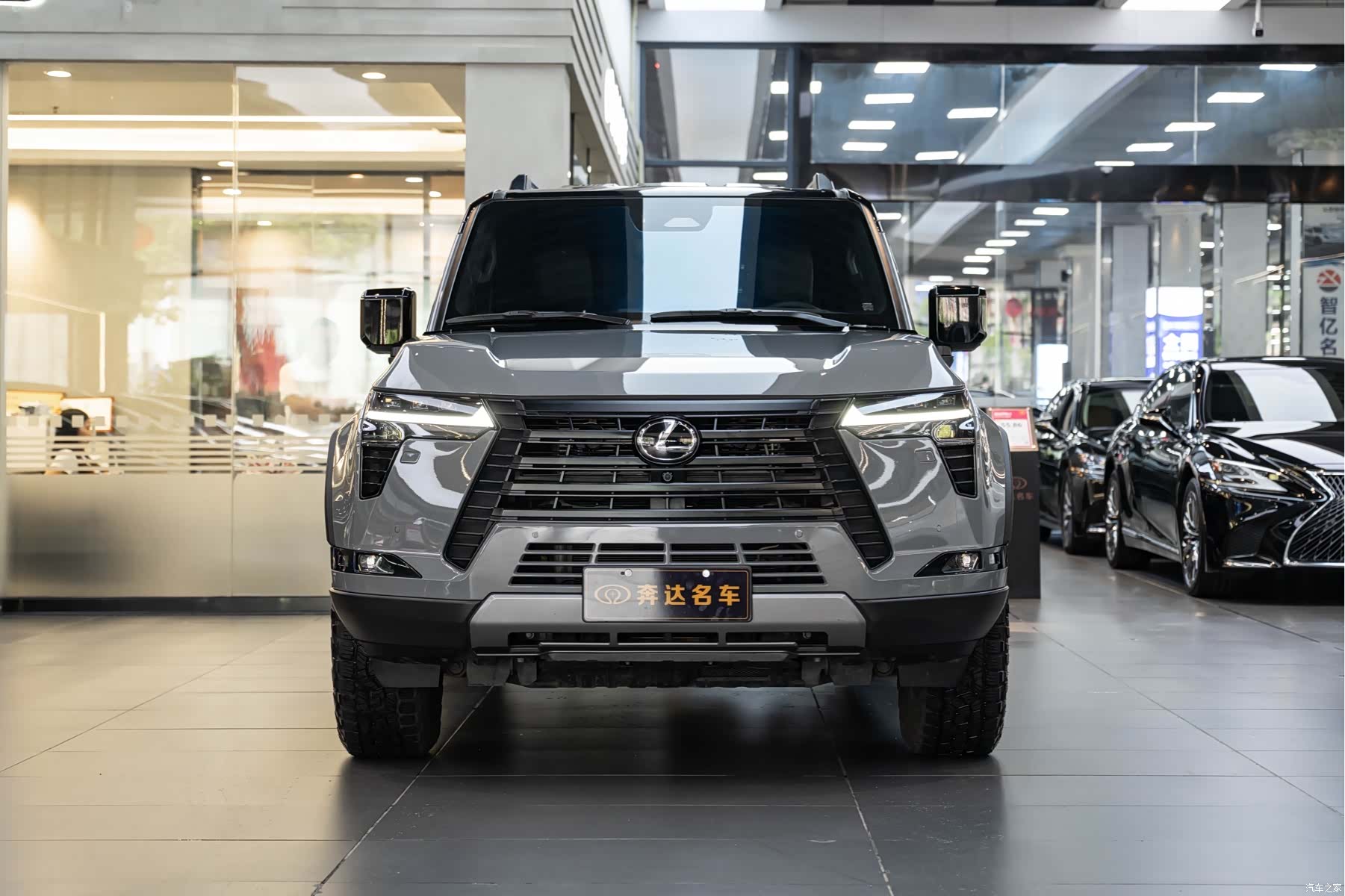 Lexus GX, 2025 2