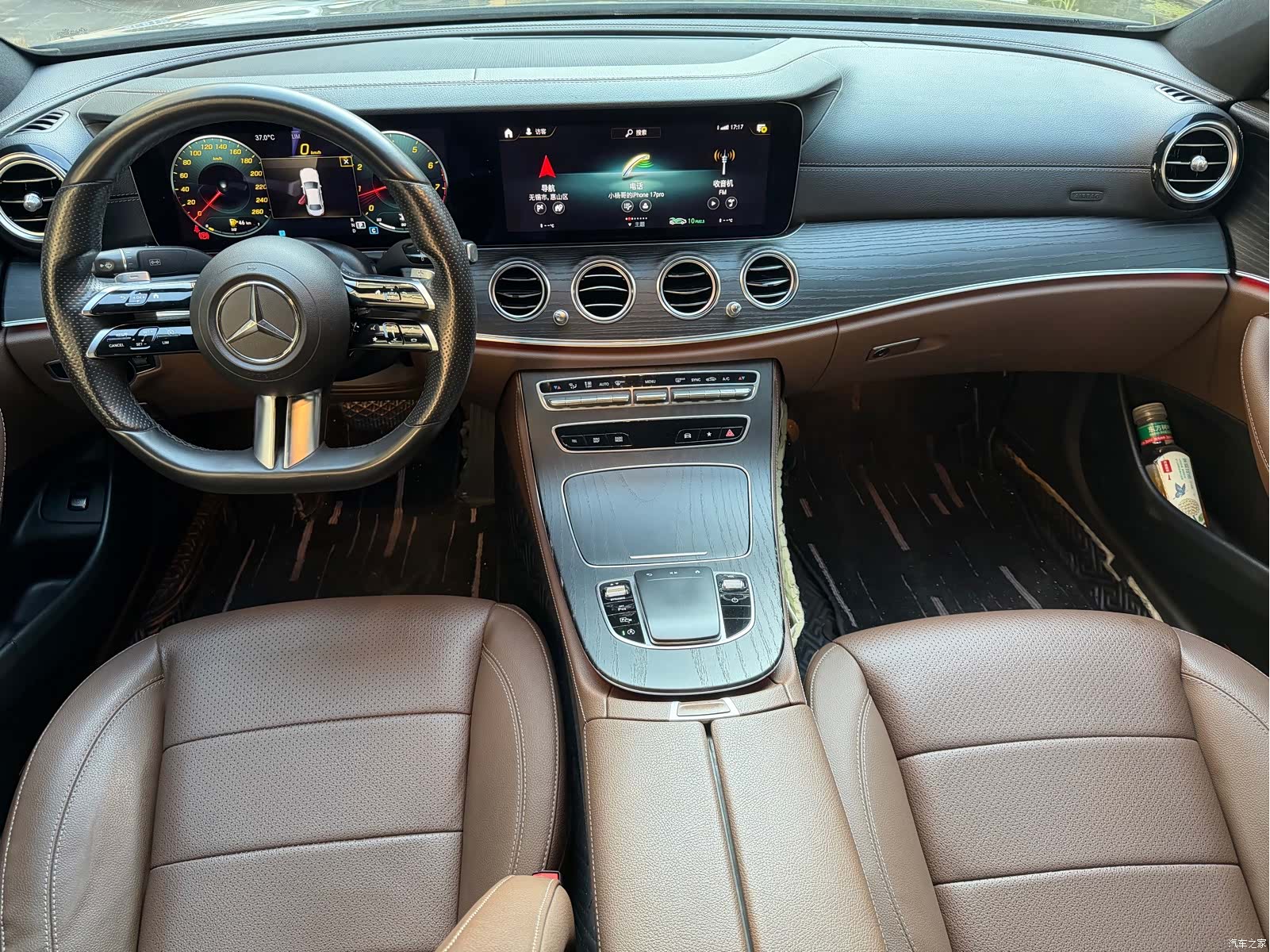 Mercedes-Benz E-Class, 2022 14