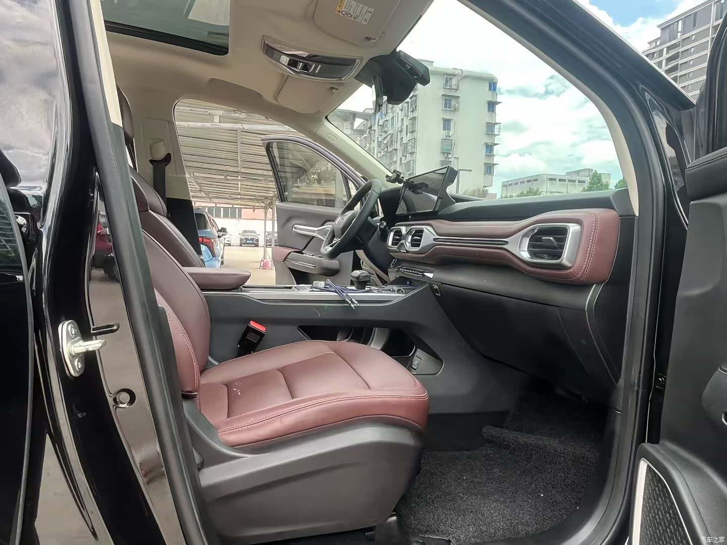 Geely Haoyue, 2022 6