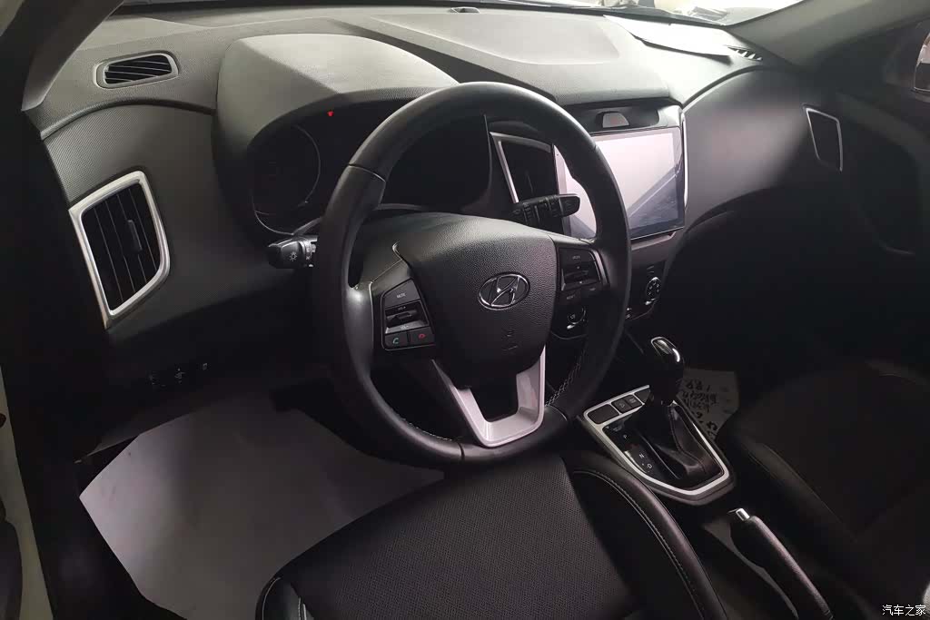 Hyundai ix25, 2018 12