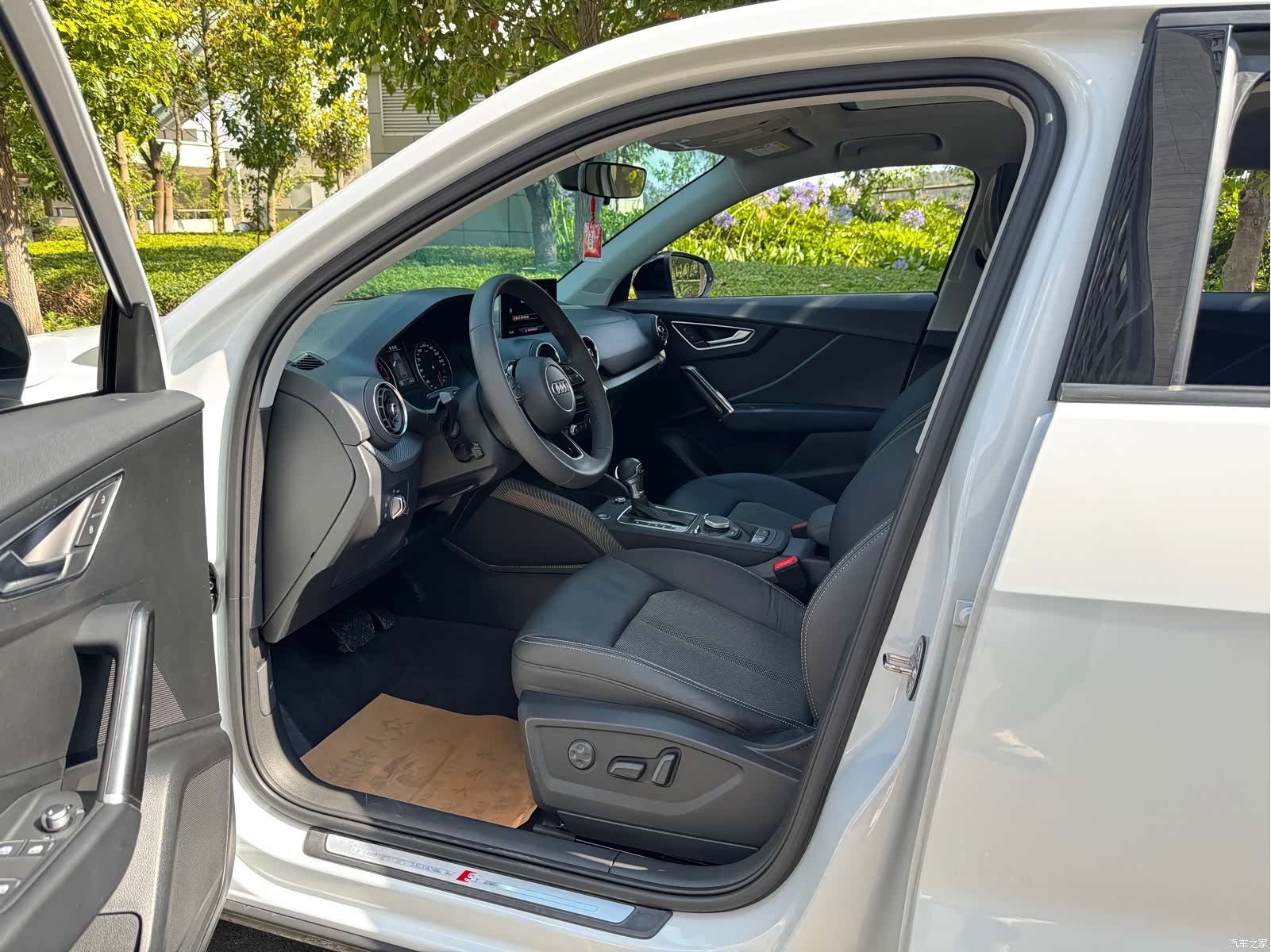 Audi Q2L, 2021 24