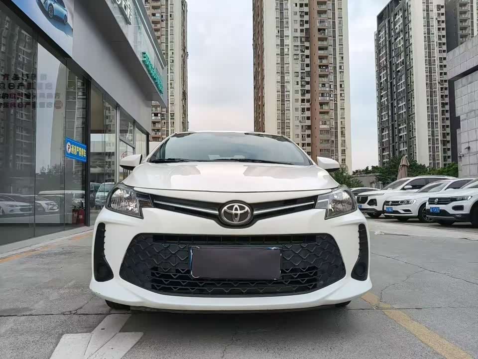 Toyota Vios FS