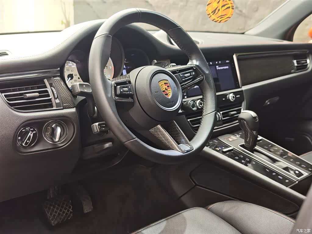 Porsche Macan, 2023 7