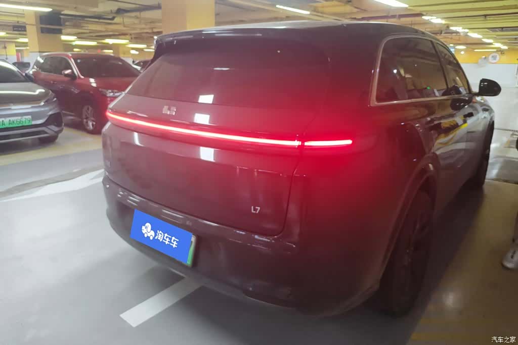 Li Auto L7, 2024 3