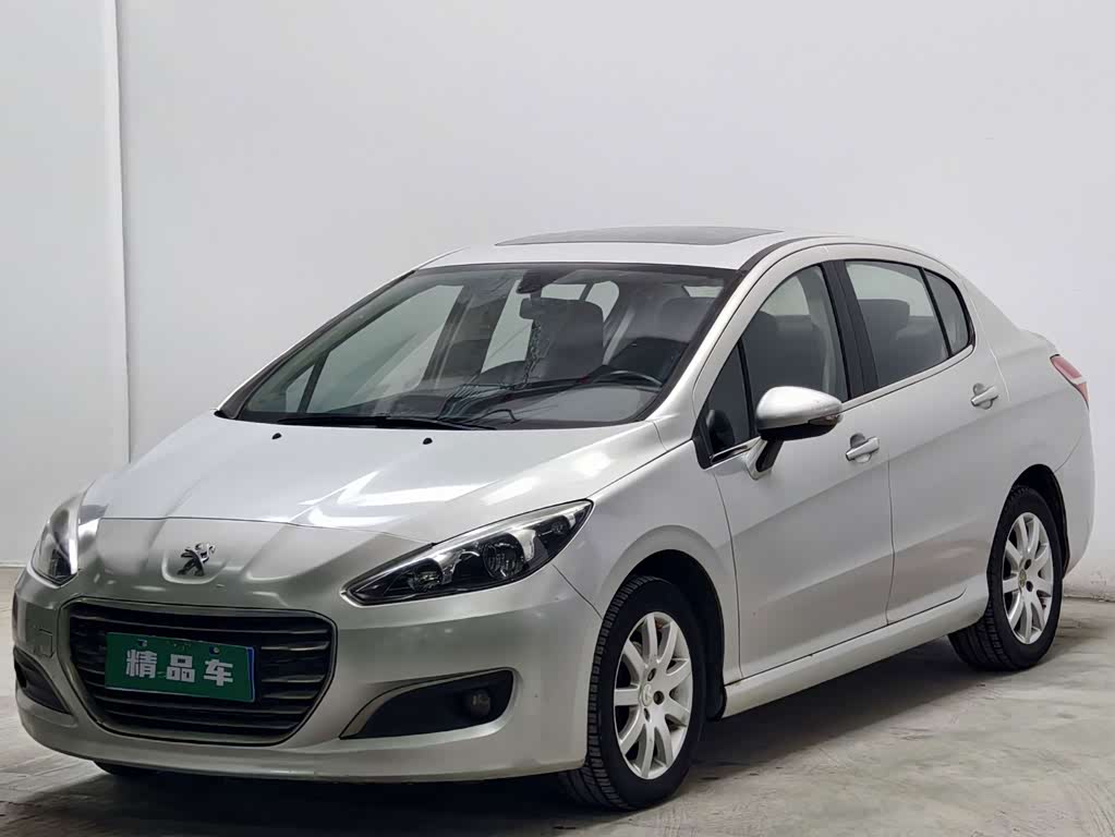 Peugeot 308 2012 1.6L MT