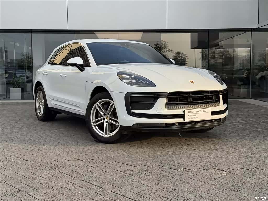 Porsche Macan, 2024 все фото