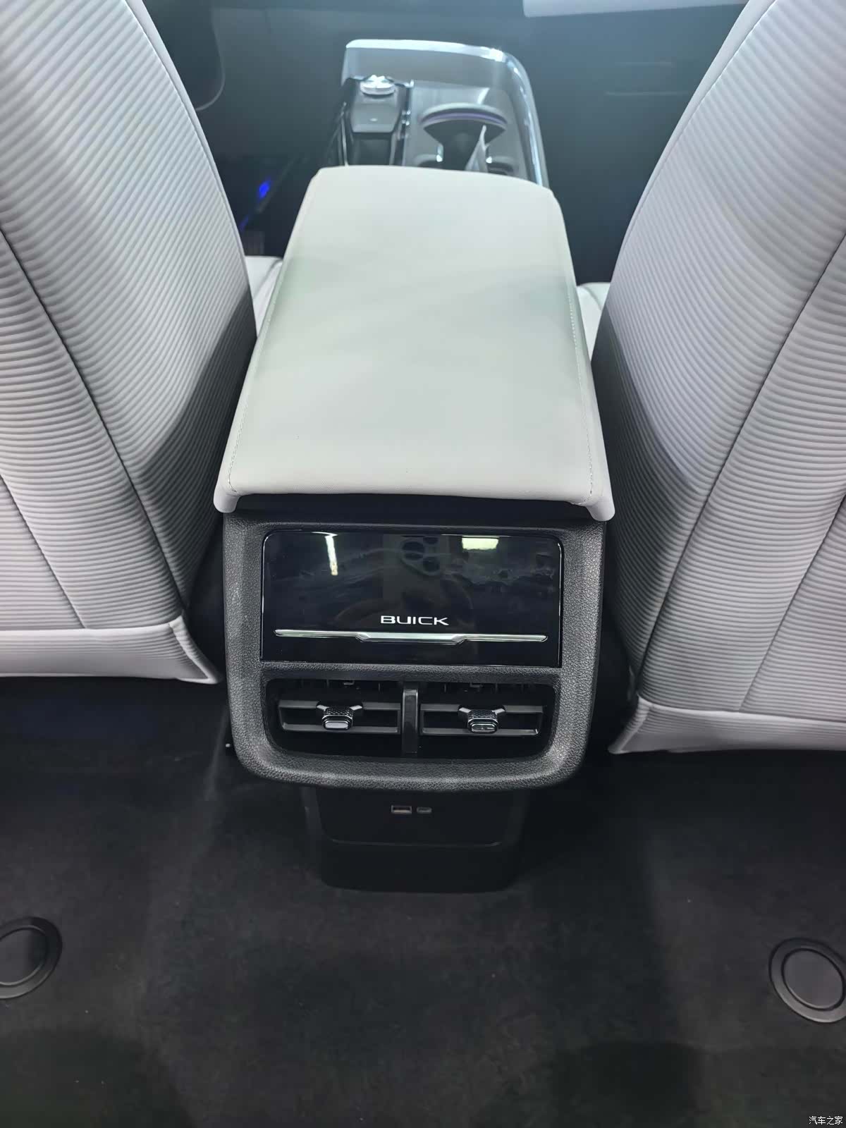 Buick E5, 2024 8