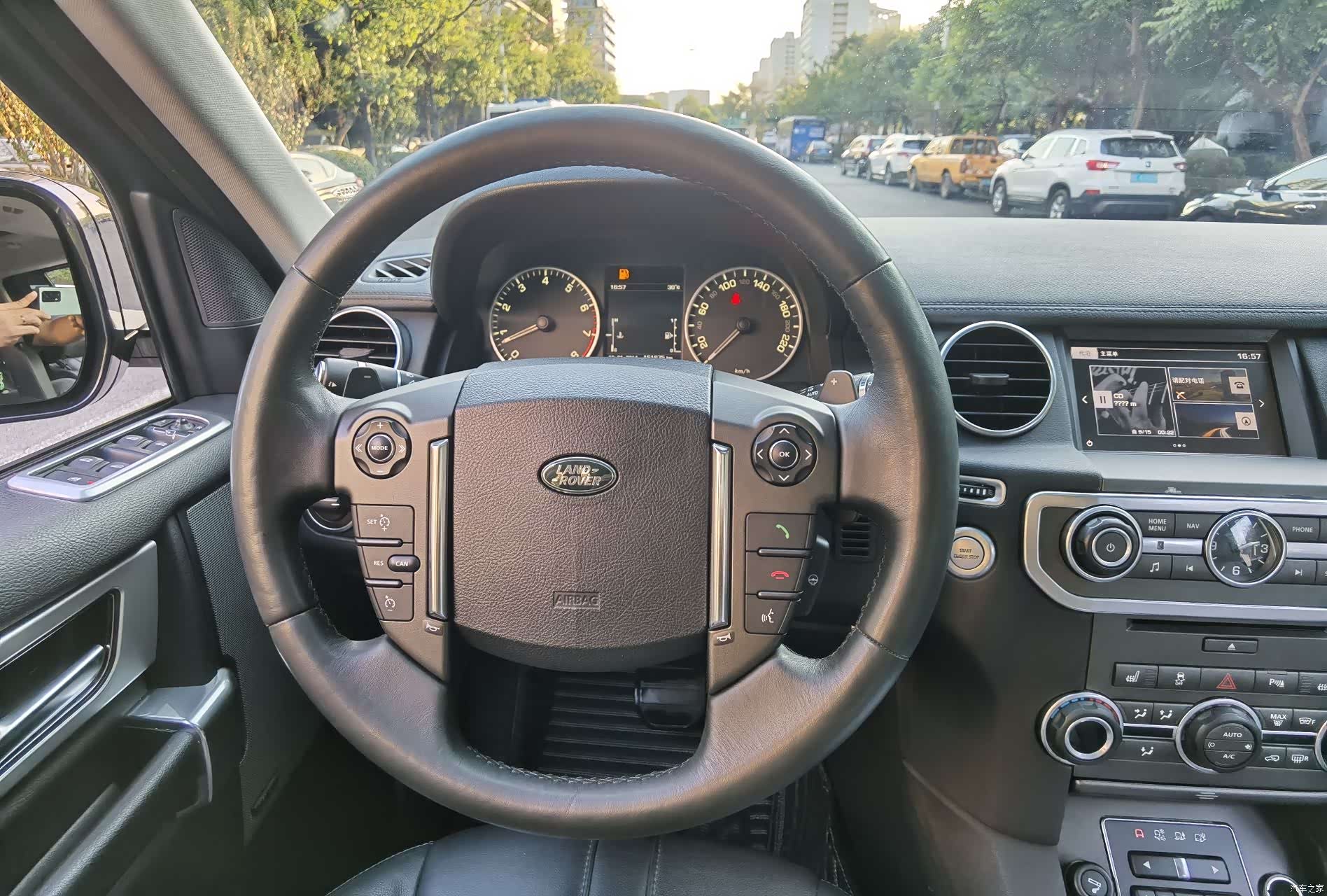 Land Rover Discovery, 2016 12