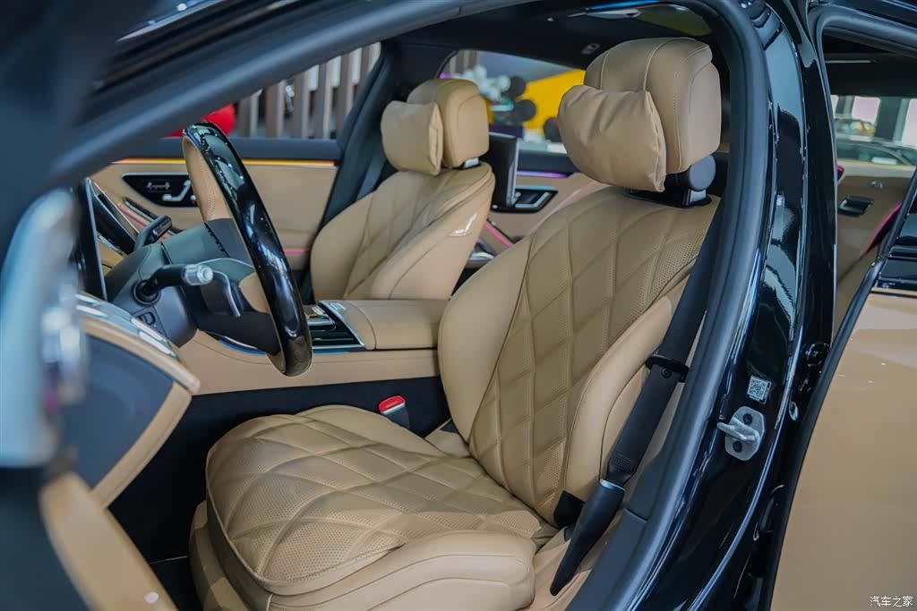 Maybach S-Class, 2023 13