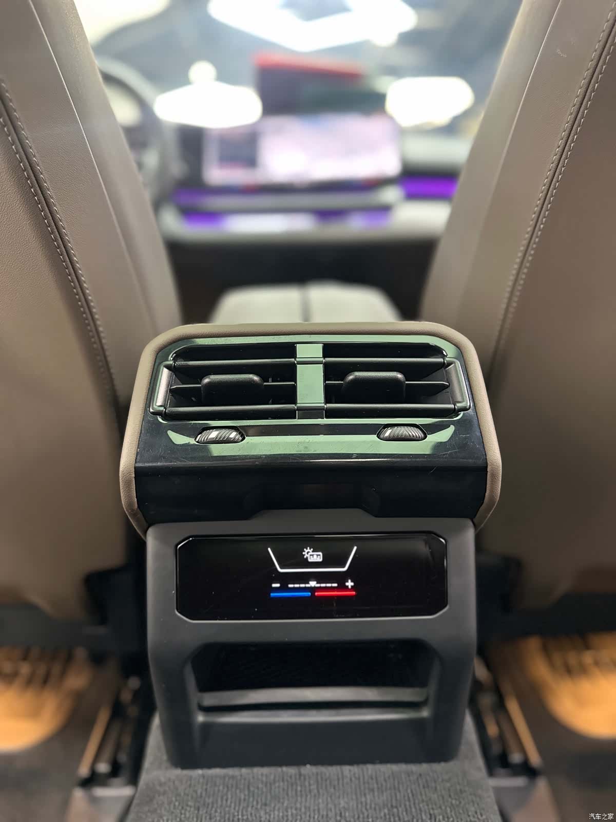 BMW 5 Series, 2024 13