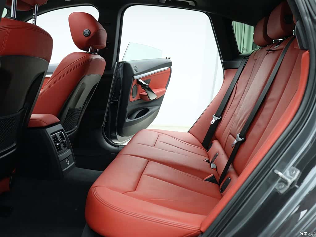 BMW 3 Series, 2020 7