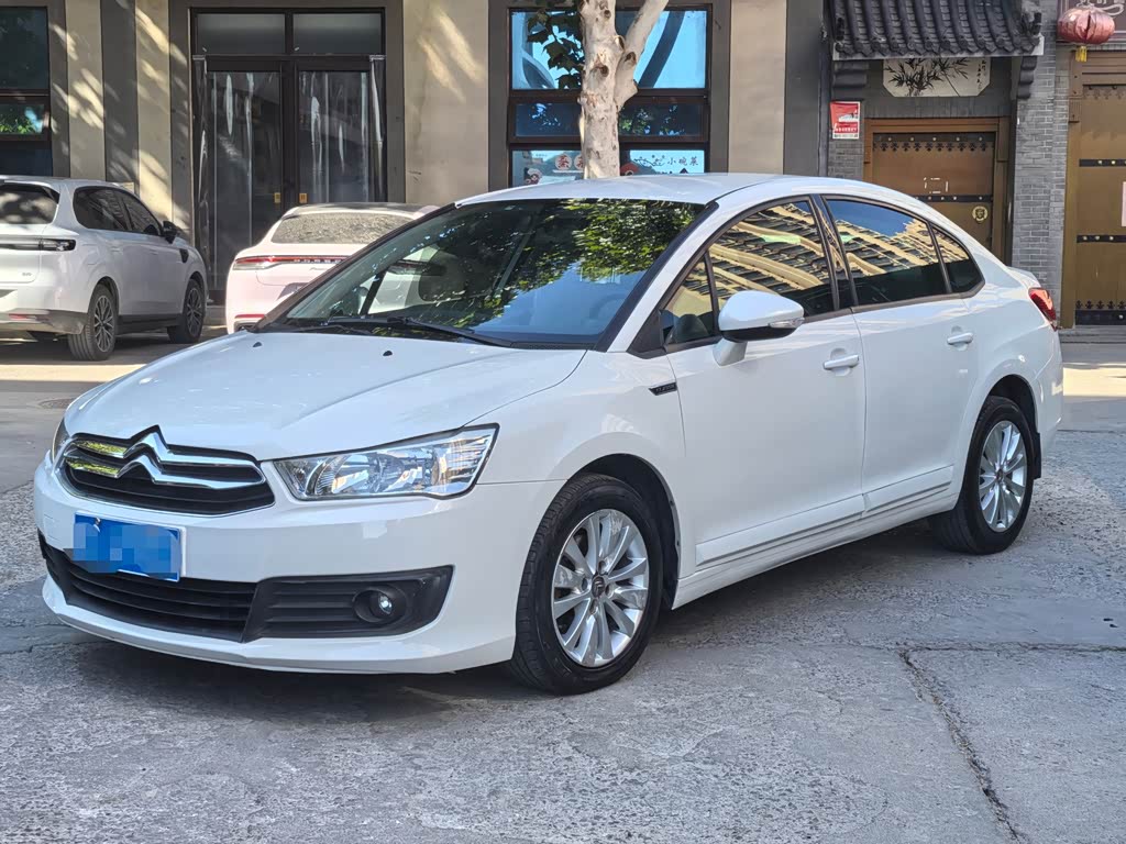 Citroen 2016 1.6L AT