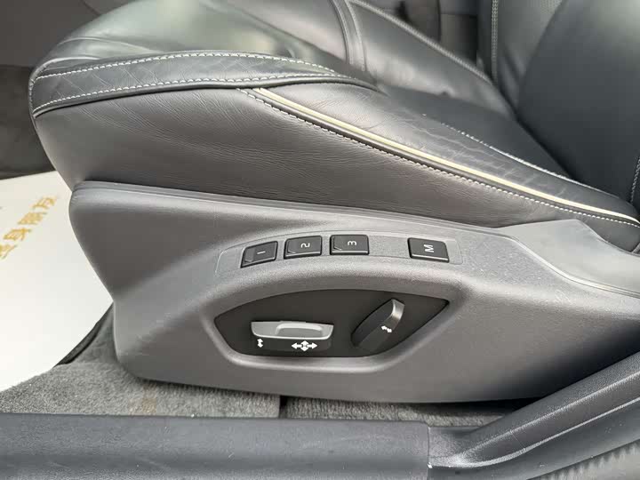 Volvo V60, 2014 года фото 11