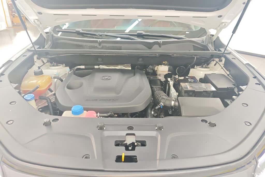 Changan CS75, 2022 10