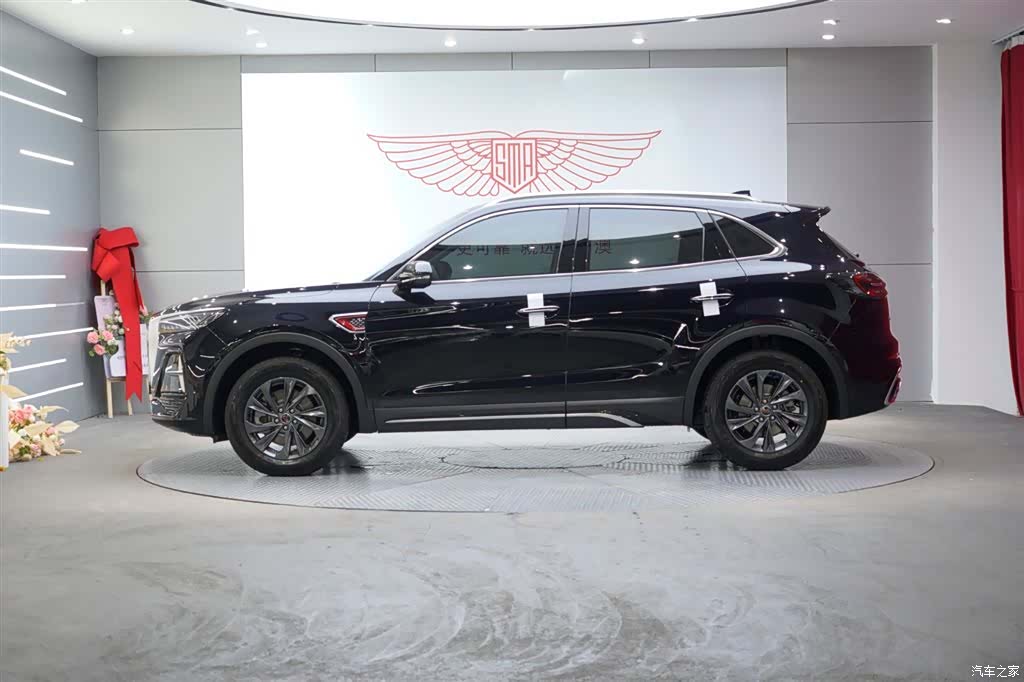 Hongqi HS5, 2025 4