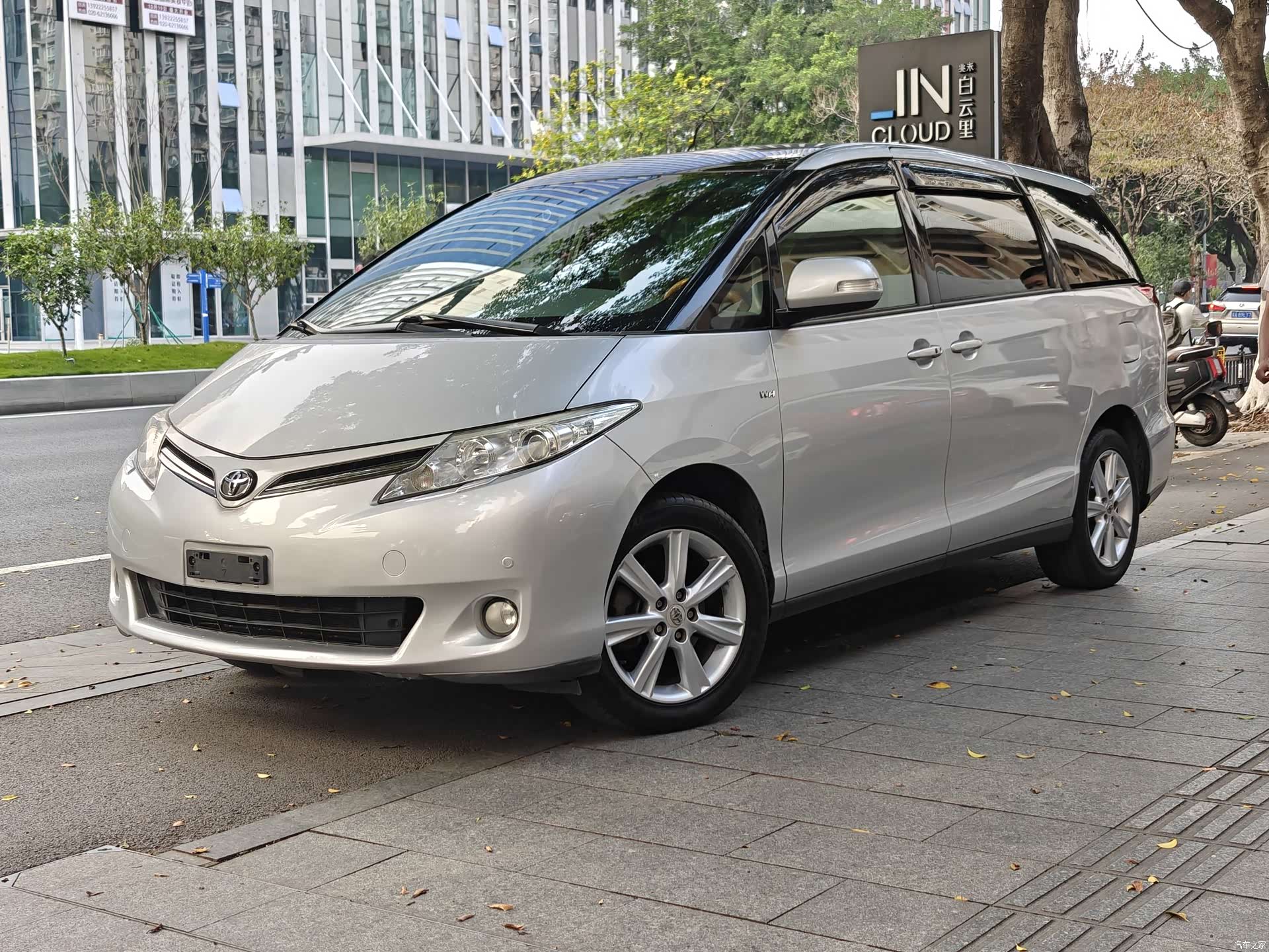 Toyota 7, 2011 4