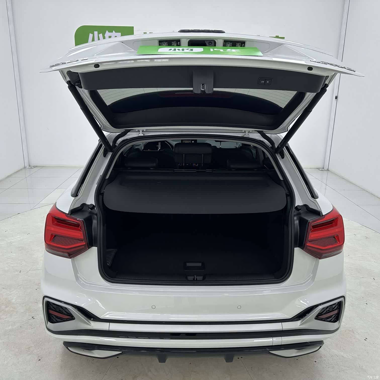 Audi Q2L, 2022 16