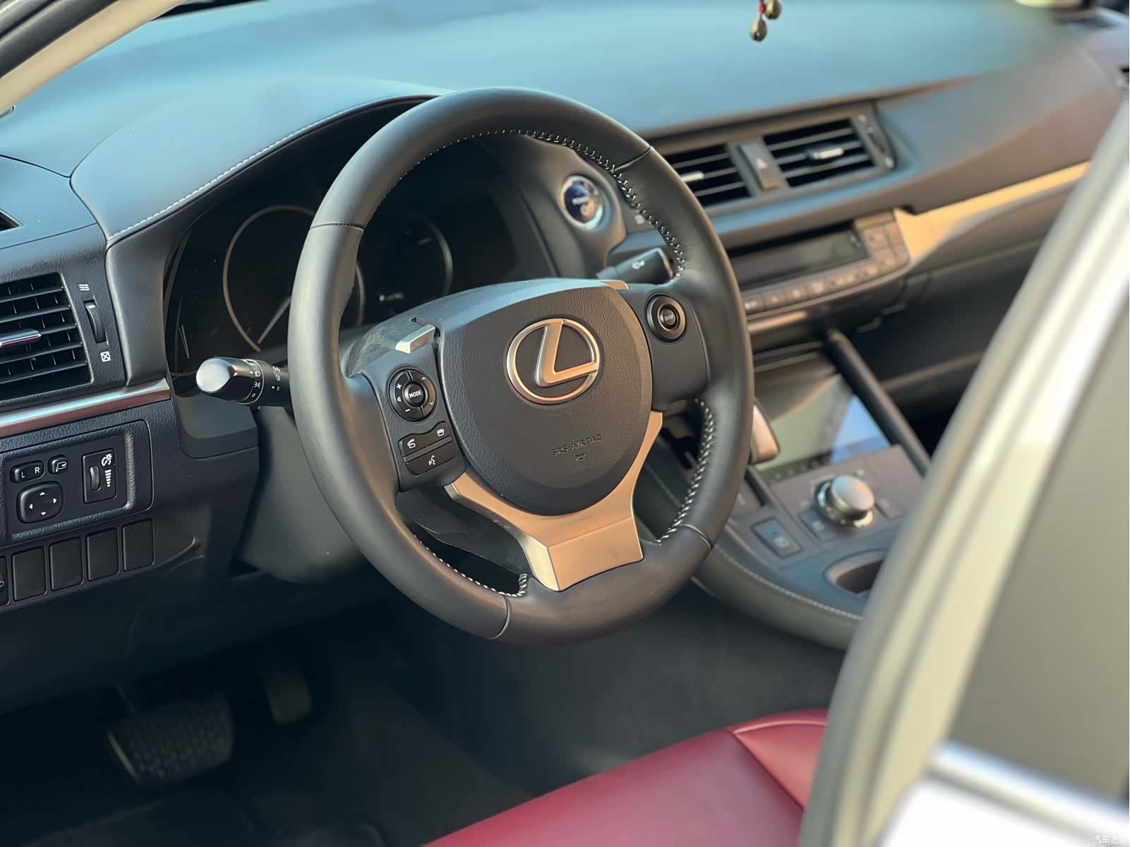Lexus CT, 2018 17
