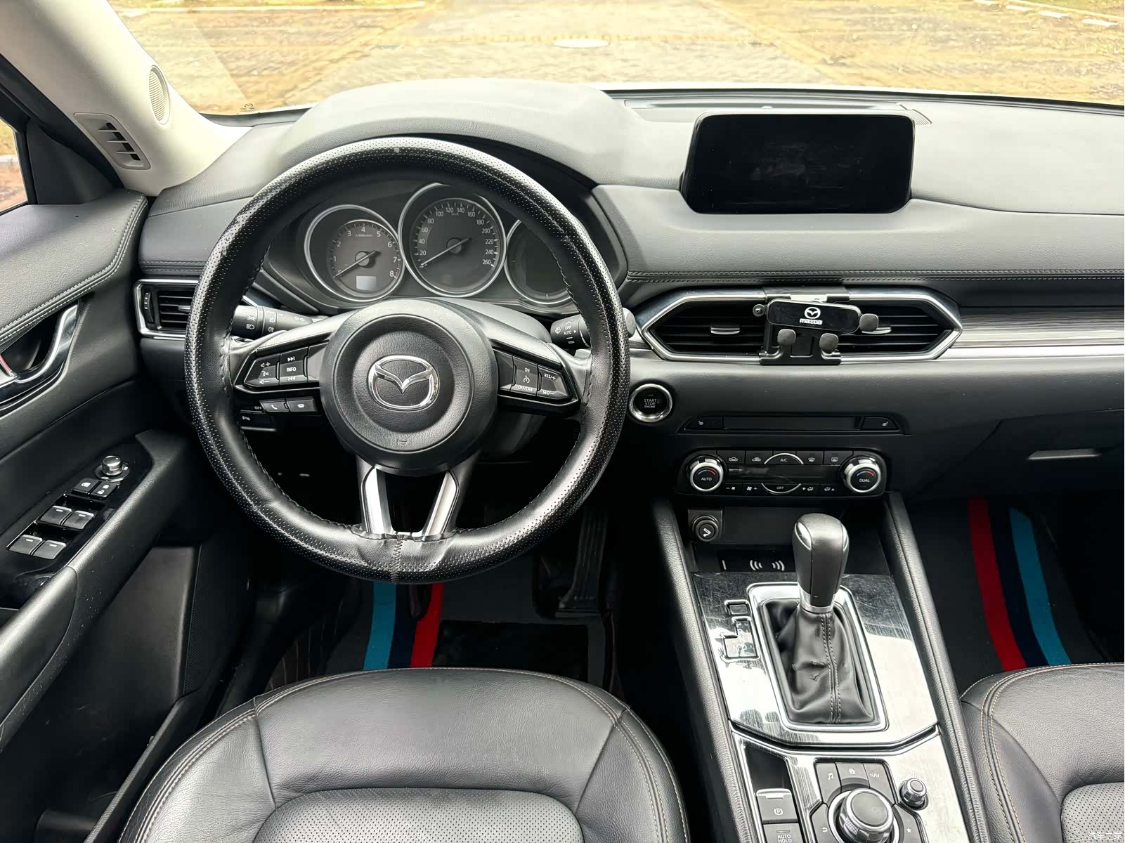 Mazda CX-5, 2019 все фото