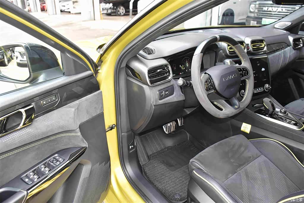 Lynk & Co 02, 2021 6