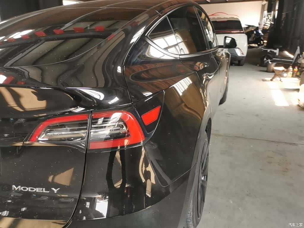Tesla Model Y, 2022 8
