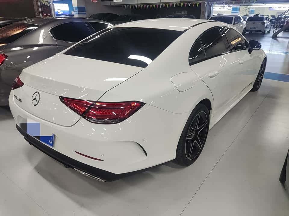 Mercedes-Benz CLS