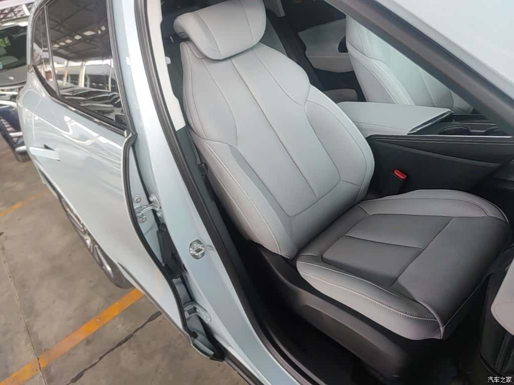 Buick E5, 2025 25