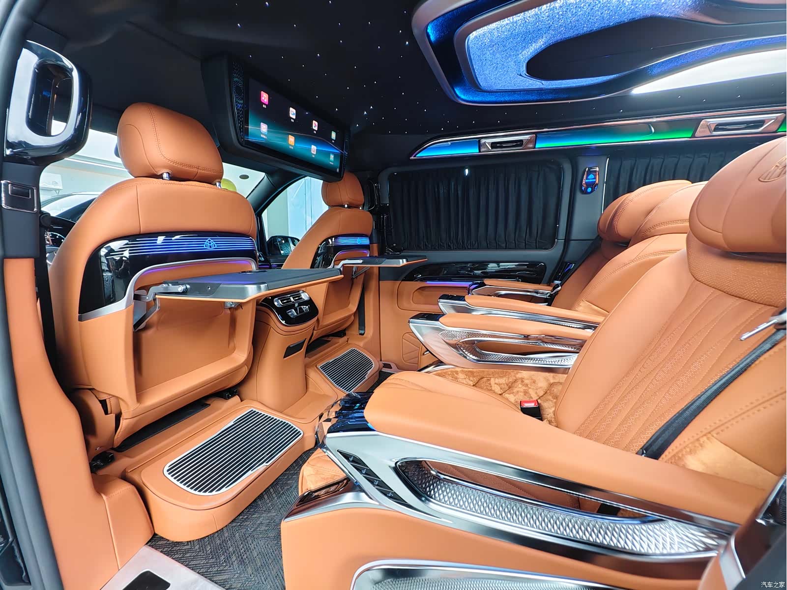 Mercedes-Benz 7, 2026 17