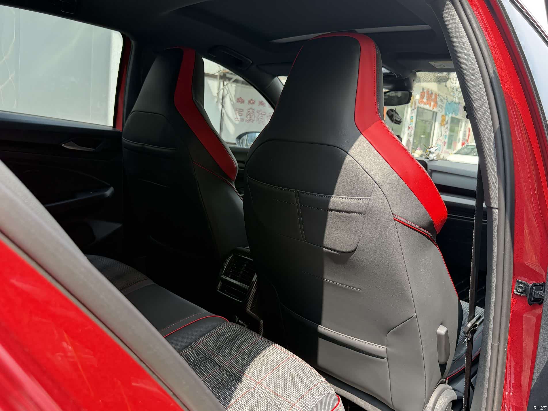 Volkswagen Golf, 2022 13