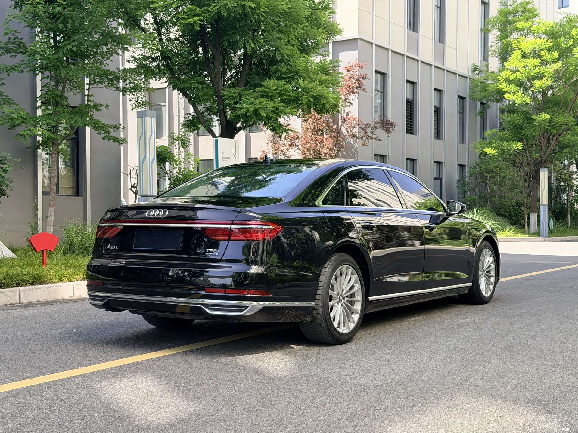 Audi A8L, 2018 7