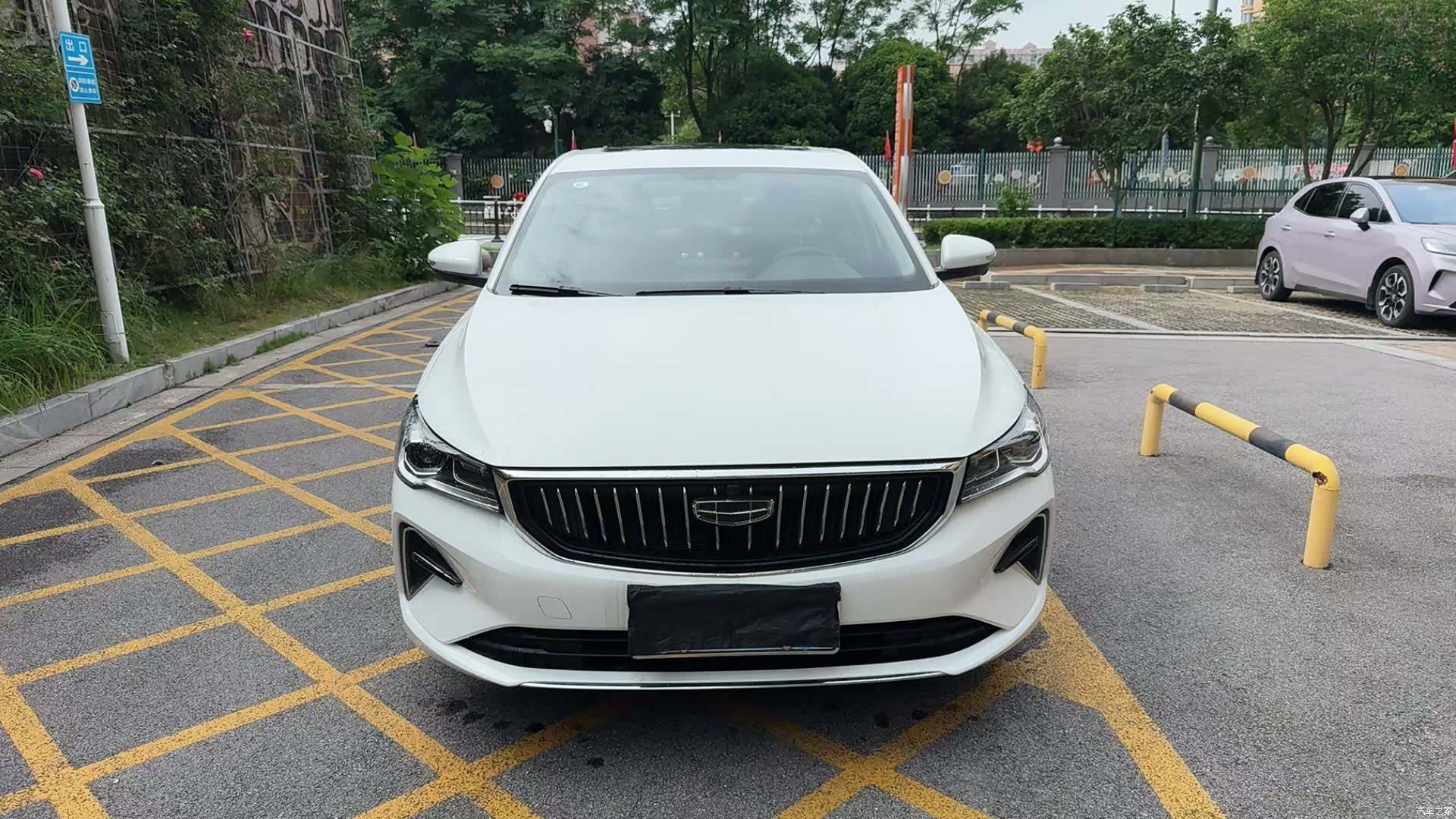 Geely Emgrand, 2022 2