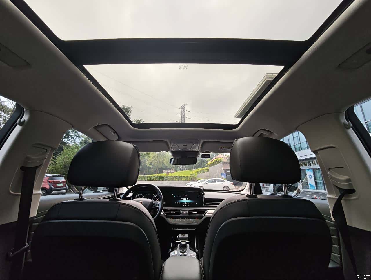 Hongqi HS5, 2021 22