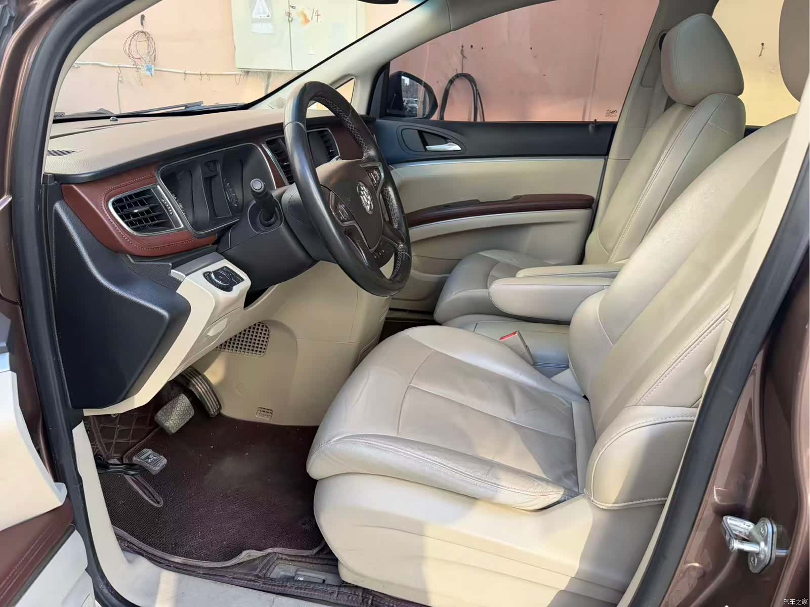 Buick GL8, 2020 8