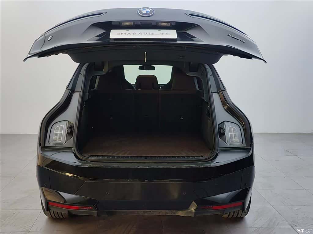 BMW iX, 2023 6