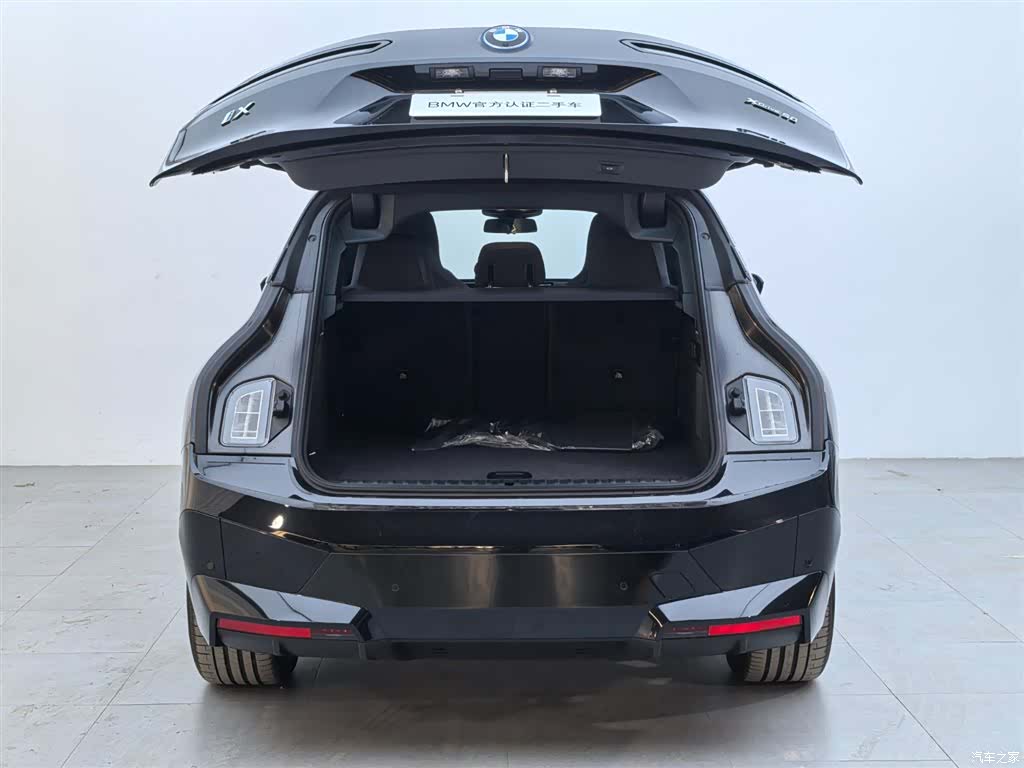 BMW iX, 2023 6