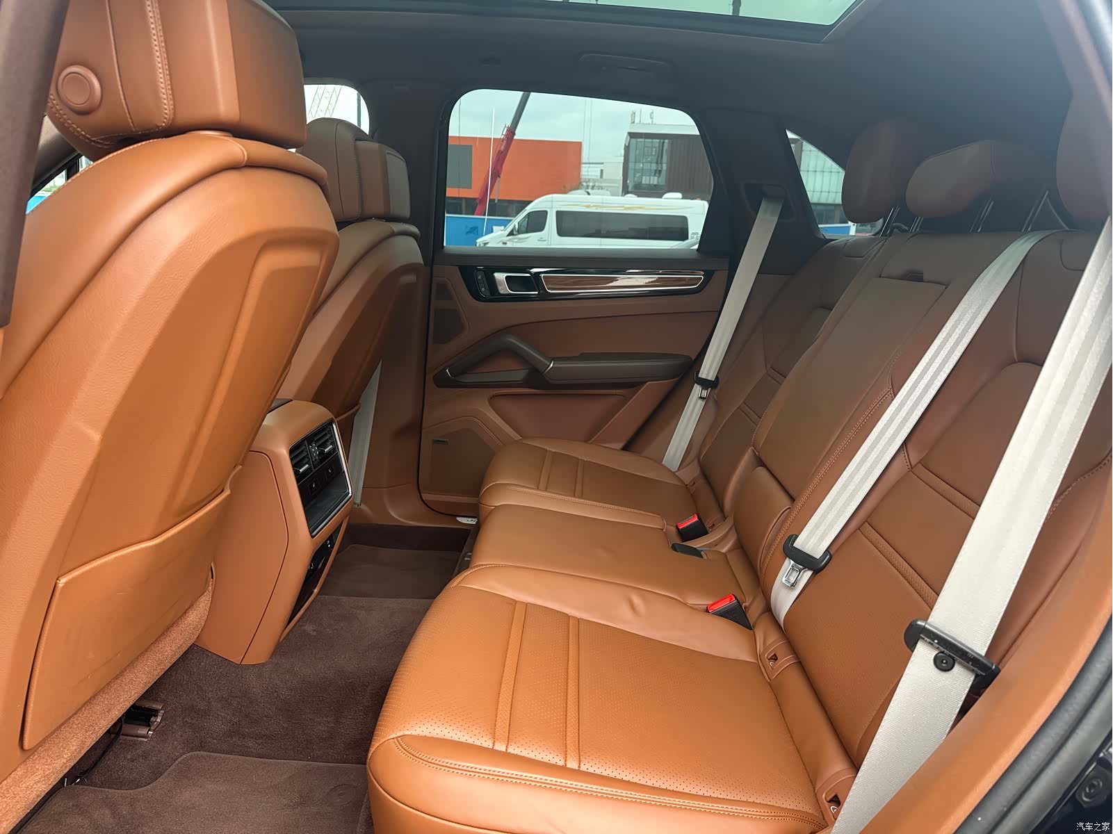 Porsche Cayenne, 2023 9