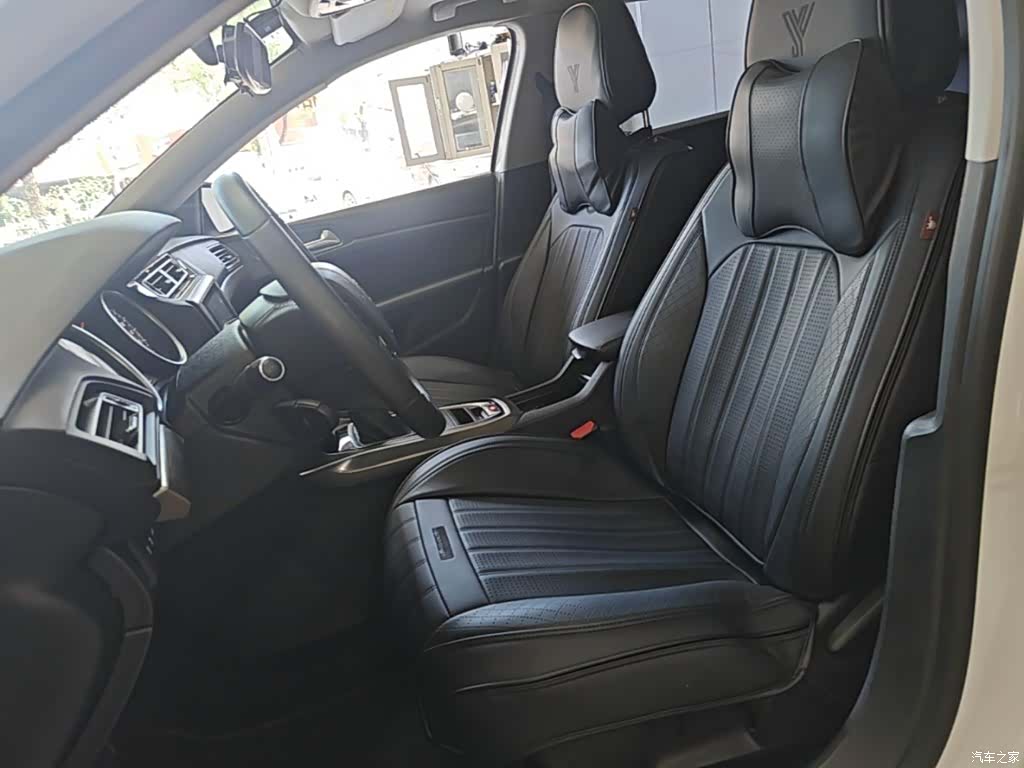 Peugeot 408, 2017 15