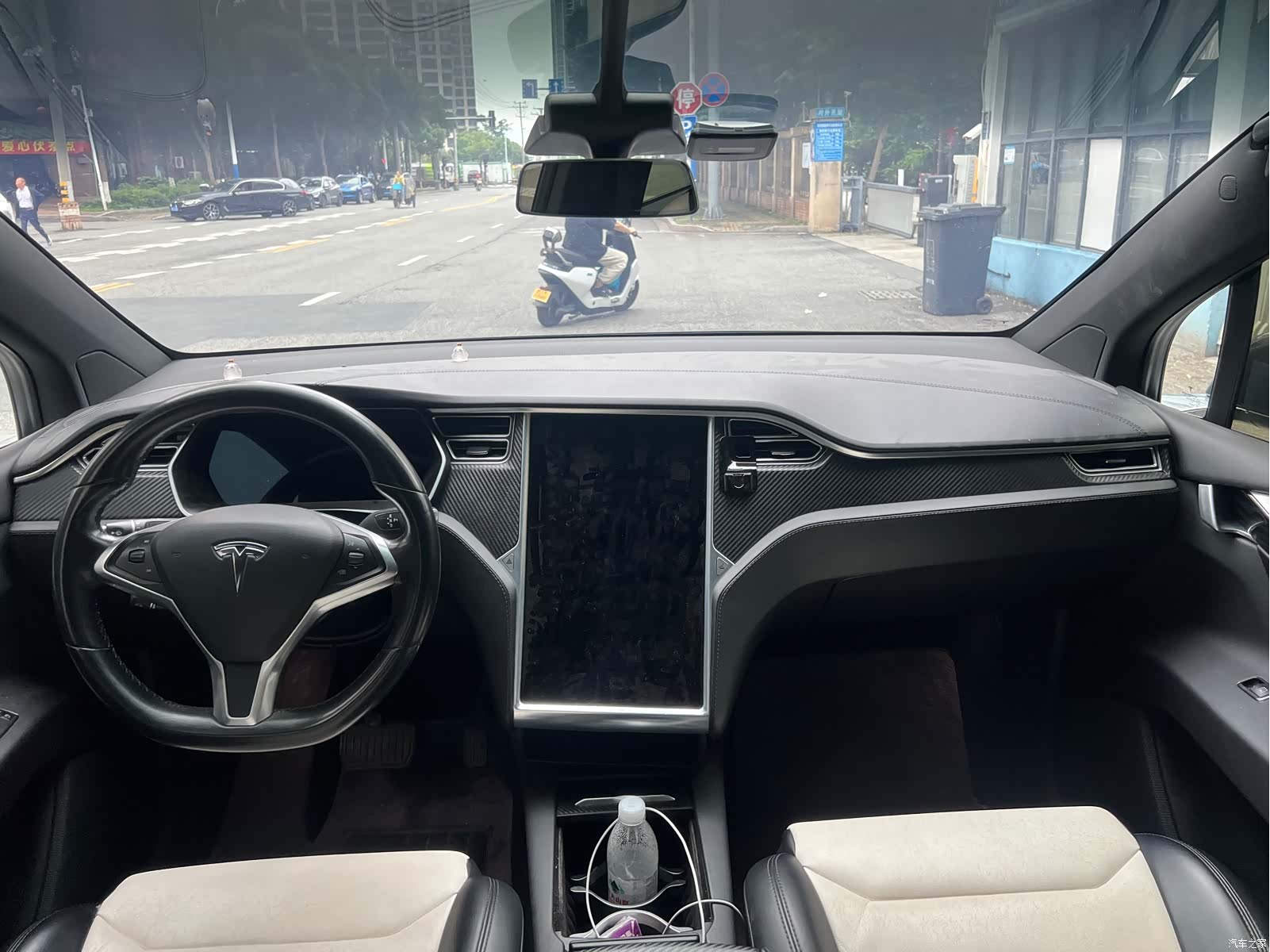 Tesla Model X, 2018 21