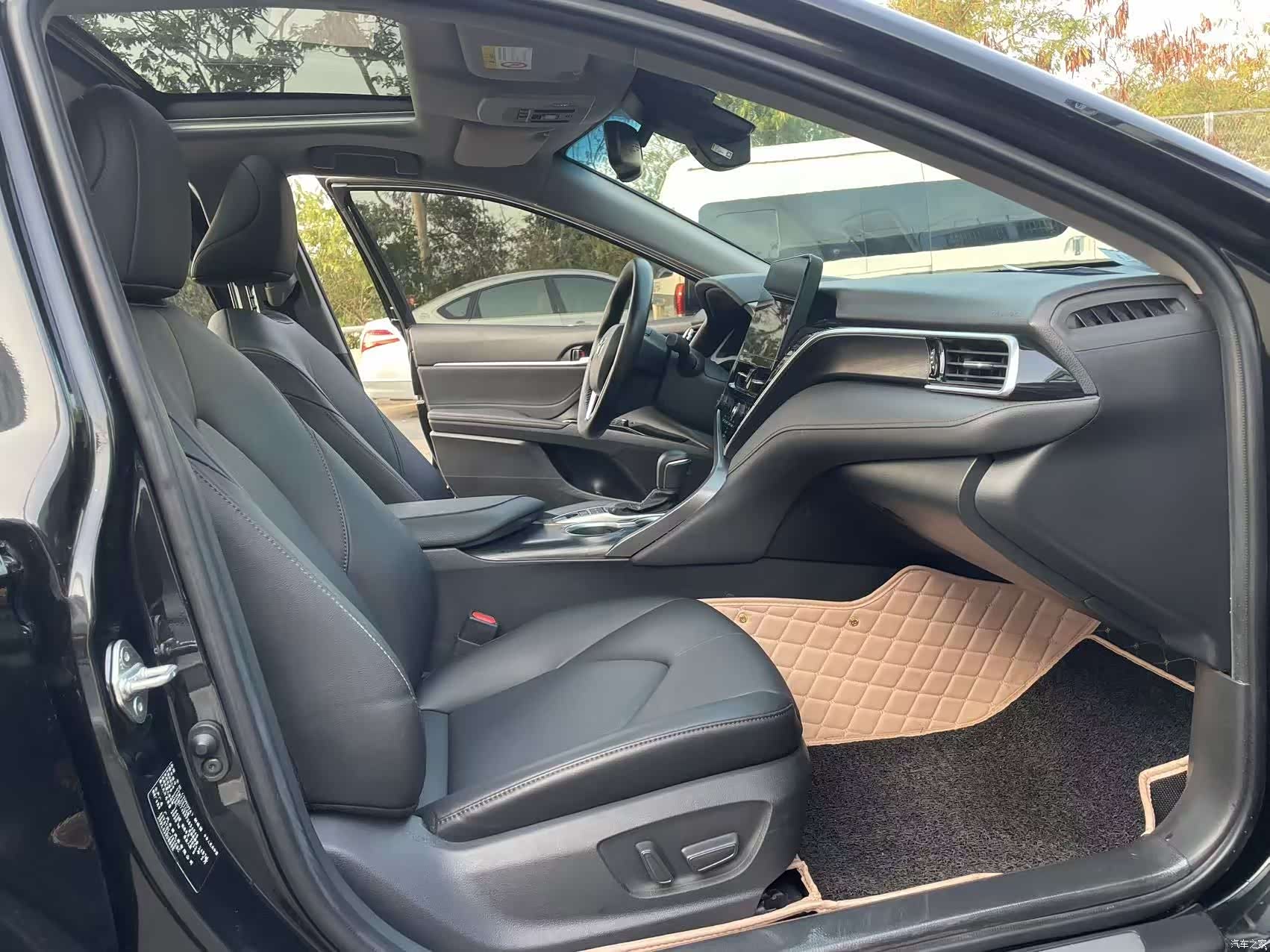 Toyota Camry, 2023 8