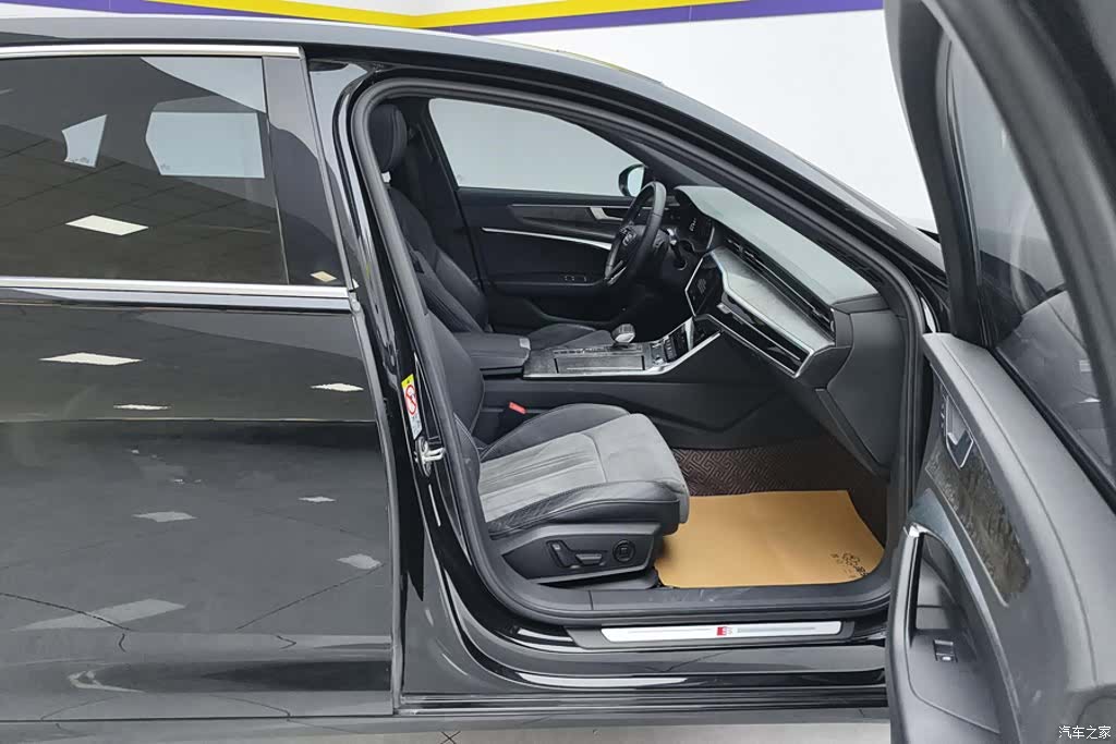 Audi A6L, 2021 7
